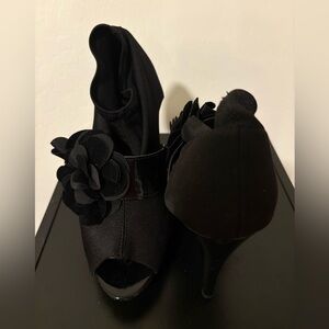 Black Peep Toe Heels with Floral Accent